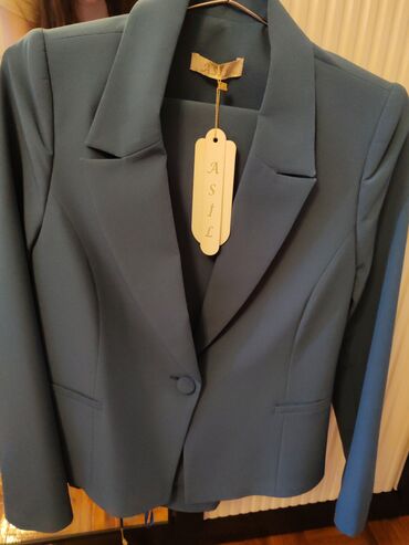 tutek torero universal arabalar: Asil brendinə məxsus kostyum və şalvarı birlikdə satılır. Kostyum