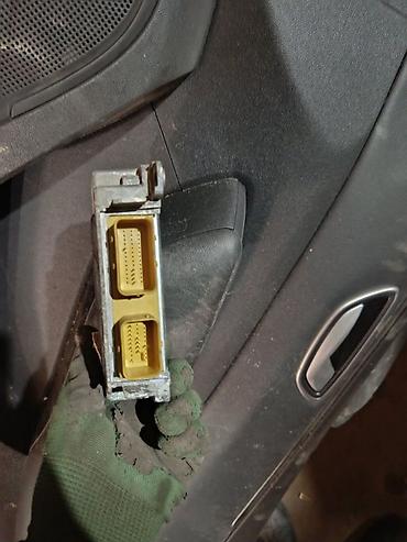5 htp: Блок управления подушками безопасности (SRS Airbag ECU) Оригинальный — 1
