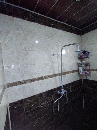 Həyət evləri və villaların satışı: Ev Məhsəti qəsəbəsində ( Sevinc qəsəbəsi) 9cu küç. Zöhrab Aslanov — 6