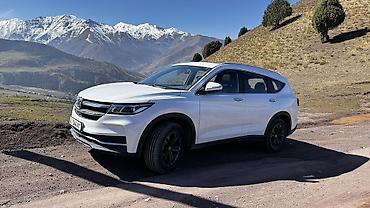 мухобойка gx: Кроссовер белого цвета Dongfeng IX7 -2022 года/ TURBO 4 WD - Кузов — 2