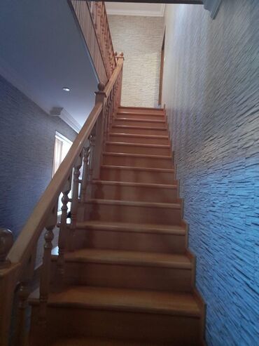 Həyət evləri və villaların satışı: 4 otaqlı, 150 kv. m, Kredit yoxdur, Orta təmir — 15