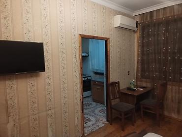 kireditle ev: Əcəmidə metroya yaxın 1otaqlı ev kirayə verilir. Evromedin həyəti — 4