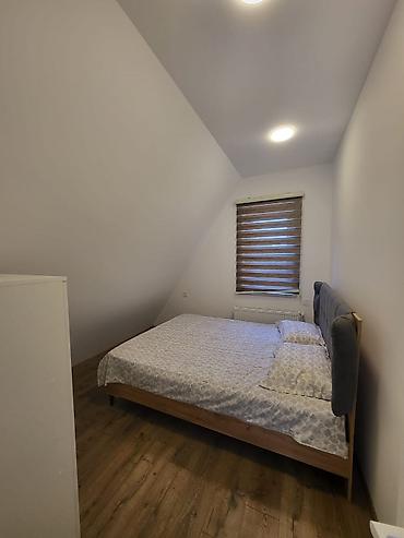 villa gunluk: 140 kv. m, 3 otaqlı, Kanalizasiya, Kombi, Qaz — 5