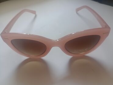 bundu roze boje: Sunglasses, Cartier, color - Pink