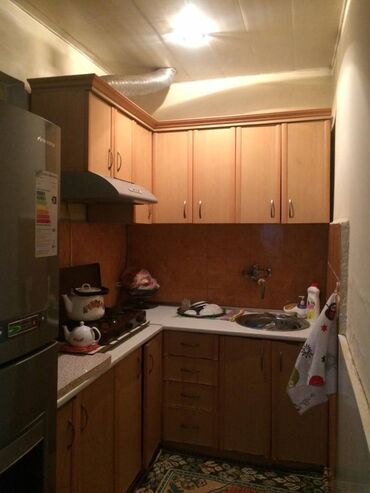 Həyət evləri və villaların satışı: 3 otaqlı, 65 kv. m, Orta təmir — 13