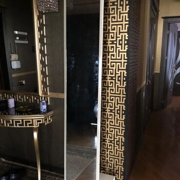 2 ci el ev qapilari: Güzgü Table mirror