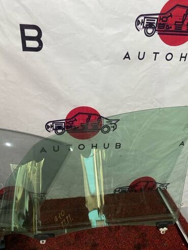 Другие автозапчасти: Стекло двери Toyota Spasio NZE121 1ZZ-FE 2004 перед. прав. (б/у)