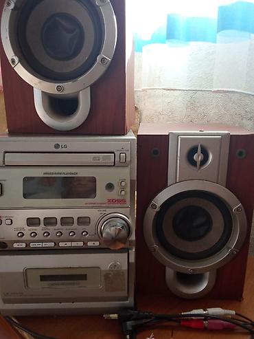 lg a18cmh: LG mikro-musiqi mərkəzi – stereo sistem Xüsusiyyətlər: - Markası: LG — 2