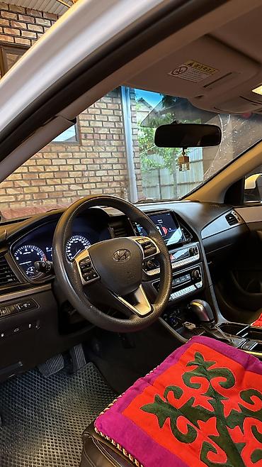 180000: Hyundai Sonata: 2018 г., 2 л, Автомат, Газ, Седан — 5