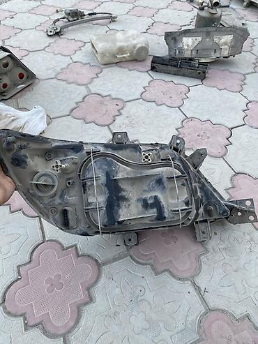 я ищу спринтер: Передняя левая фара Mercedes-Benz Б/у — 2