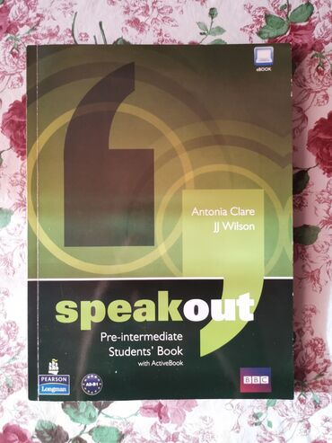 3 qiz sekilleri profil ucun: Speakout (English, pre-intermediate) *kitabın ilk səhifəsi yazılıb