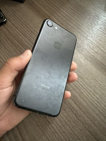 телефон vertu цена: IPhone 7, Jet Black