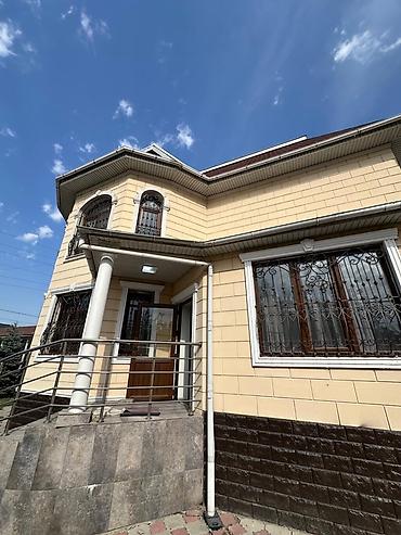 Үйлөрдү ижарага берүү: 380 м², 6 бөлмө жана андан көп, Арча-Бешик ж/м, Жаныбарлар менен болот — 2