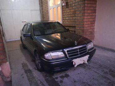 зимные шины: Mercedes-Benz 220: 1997 г., 2 л, Автомат, Бензин, Универсал