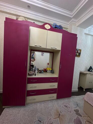 2 mertebe kravatlar qiymetleri: Bazali 2 ayri kravat 2 metrlik dolab,,, 2 neferlik yazi