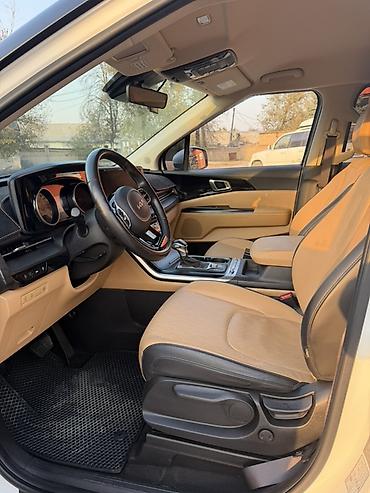 страшный машына: Kia Carnival: 2022 г., 2.2 л, Автомат, Дизель, Минивэн — 6
