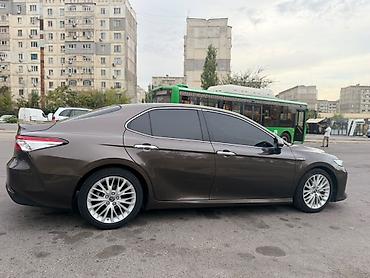 camry 1999: Toyota Camry: 2017 г., Гибрид, Седан — 4