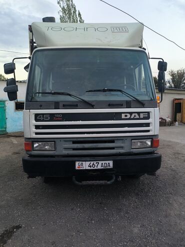 грузовики 1200000: Грузовик, DAF, Стандарт, Б/у