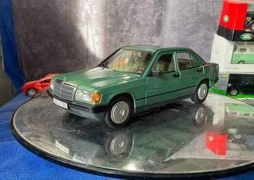 Avtomobil modelləri: Mercedes, 1982 il, 1:18, Dəmir, Ödənişli çatdırılma — 10