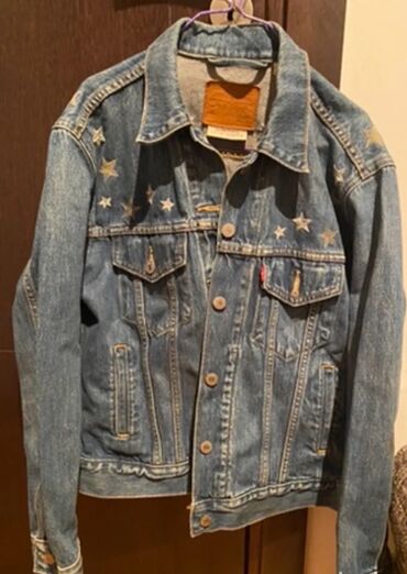 garoff jakne: Na prodaju original teksas Levi's zenska jakna, S velicine, oversize at lalafo.rs garoff jakne: Na prodaju original teksas Levi's zenska jakna, S velicine, oversize