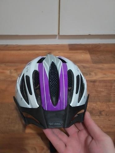 Dodaci za bicikl: Biciklistička kaciga – žensko/dečija, ljubičasto-bela sa cvetnim — 4