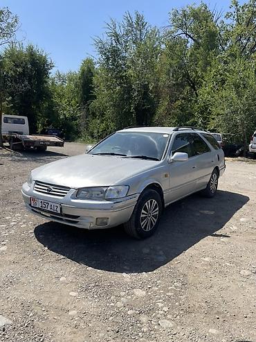 gra: Toyota Camry: 1997 г., 2.2 л, Автомат, Бензин, Универсал — 4