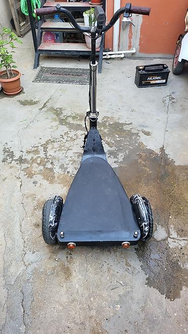 2 tekerli scooter: Üçtəkərli elektrikli skuterlə rahat və sabit hərəkət! Məhsul təsviri — 2