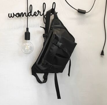 Барсетки: ПРОДАЮ НОВУЮ,КАЧЕСТВЕННУЮ И ОЧЕНЬ СТИЛЬНУЮ СУМКУ/БАРСЕТКУ.НЕ at lalafo.kg — 4 Барсетки: ПРОДАЮ НОВУЮ,КАЧЕСТВЕННУЮ И ОЧЕНЬ СТИЛЬНУЮ СУМКУ/БАРСЕТКУ.НЕ — 4