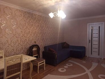 Uzunmüddətli kirayə mənzillər: Nizani rayonu Neftçilər,xalqlar metrosunun yaxınlığında köhnə tikili 5 -da lalafo.az — 1 Uzunmüddətli kirayə mənzillər: Nizani rayonu Neftçilər,xalqlar metrosunun yaxınlığında köhnə tikili 5 — 1