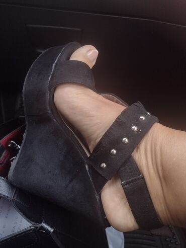 srebrne sandale na petu: Sandale, 38