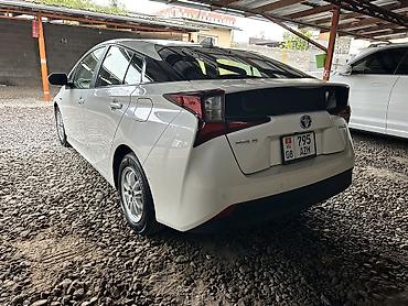 электричка ниссан: Toyota Prius: 2019 г., Гибрид — 7