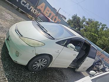 справа: Toyota Estima: 2003 г., Автомат, Бензин, Минивэн — 3