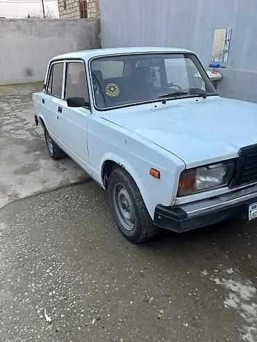 VAZ (LADA): VAZ (LADA) 2107: 1.6 l | 2007 il 25888 km Sedan — 6