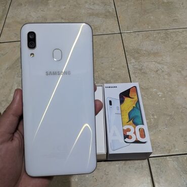 samsung galaxy s6: Samsung A30, 32 GB, rəng - Ağ, İki sim kartlı, Face ID, Sənədlərlə