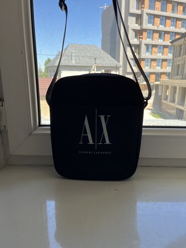 прада сумка: Продаю оригинальную барсетку от A|X- armani exchange. Состояние