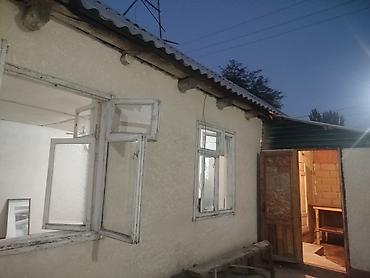 времянка квартиры: Времянка берилет,2 комната прихошкасы менен,адрес Дордой 1,Дордой — 1