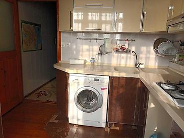 əhmədli kiraye ev: İcarəyə verilir 4 otaqlı köhnə tikili 100 m², Əhmədli m. 750 AZN/ay 4 — 8