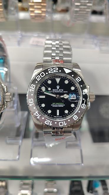 Aksesuarlar: Rolex saat kolleksiyası – vitrində təqdim olunan modellər: - Rolex — 3