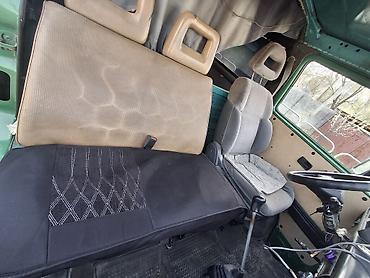 Volkswagen: Volkswagen Transporter: 1989 г., 1.8 л, Ручные, Бензин — 9