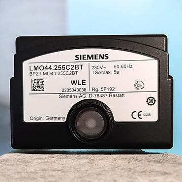 неисправный: Блок розжига/контроллер горелки Siemens LMO44.255C2BT - — 1
