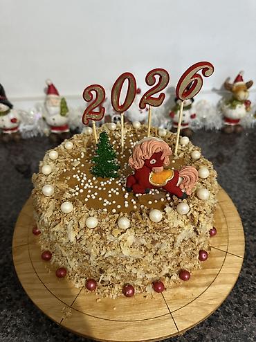 Кондитерские изделия, сладости: Торты на заказ. Авторские праздничные десерты с индивидуальным — 1