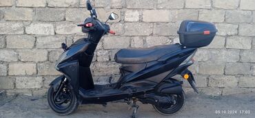 motor bike: Moon - NNB, 125 sm3, 2022 il, 240000 km