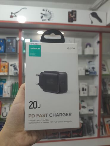 iphone adapter qiymeti: Адаптер 20 Вт, Новый