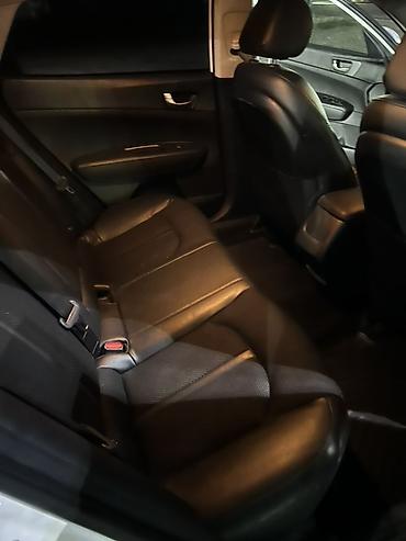 посадка авто: Kia Optima: 2019 г., 2.4 л, Автомат, Бензин, Седан — 3