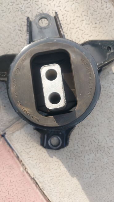 Digər xodovoy detalları: Kia carnival 2015 .2019 mator padusqasi sol teref brde karobka — 6