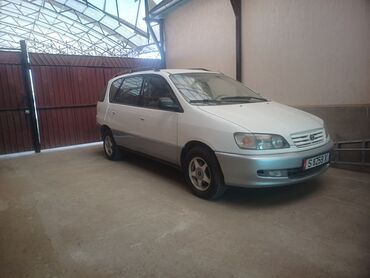Toyota: Toyota Picnic: 1999 г., 2.2 л, Механика, Дизель, Минивэн — 1
