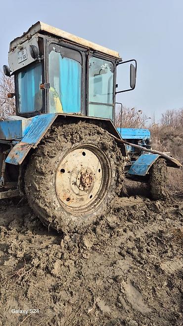 mini belarus: Kənd təsərrüfatı üçün universal traktor komplekti - Traktor: MTZ — 2