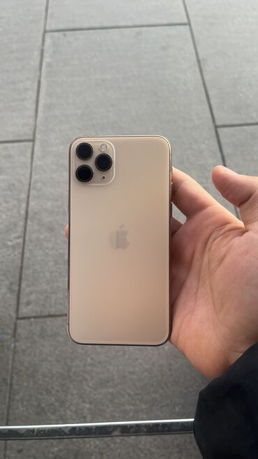 Apple iPhone: IPhone 11 Pro, Б/у, 64 ГБ, Matte Gold, 85 %