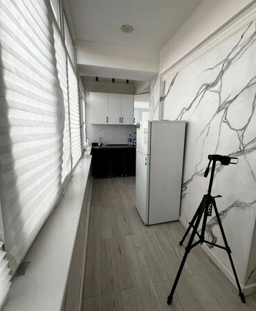 аренда квартир долгосрочные: Студия, Риелтор, Чогуу жашоосу жок, Толугу менен эмереги бар