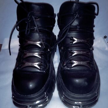 обувь 28 размер: Ботинки и ботильоны 39, цвет - Черный